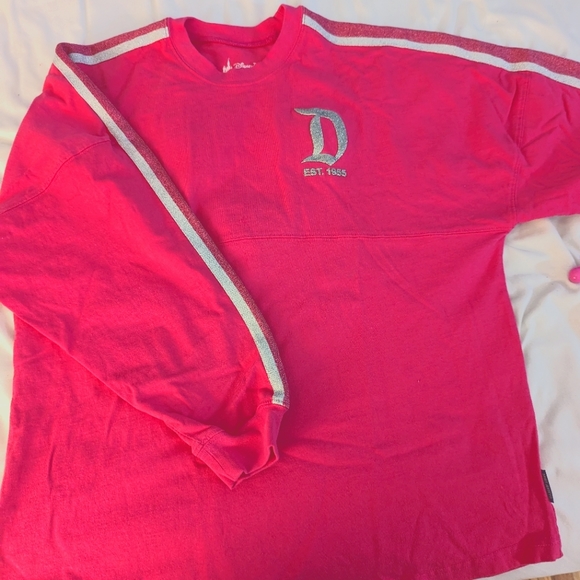 Disney resort sweater M - Picture 1 of 5